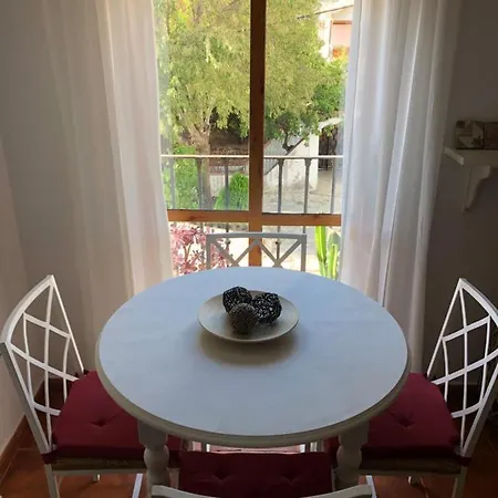 Apartment Ocuri